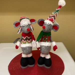 NWT Plush Christmas Mice Set 13”.